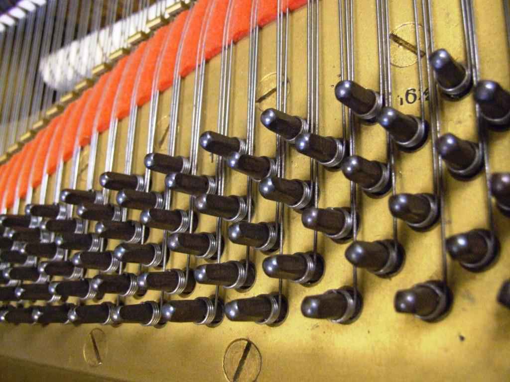 Steinway O - dealers in Steinway grand pianos baby grand pianos, Fazioli, Bosendorfer, Bechstein, Bluthner, Yamaha